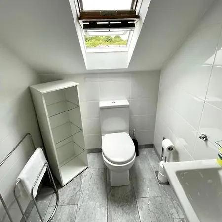 Apartment 6 New Street Selfcatering 3 *