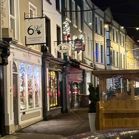 6 New Street Selfcatering 3 * Bantry